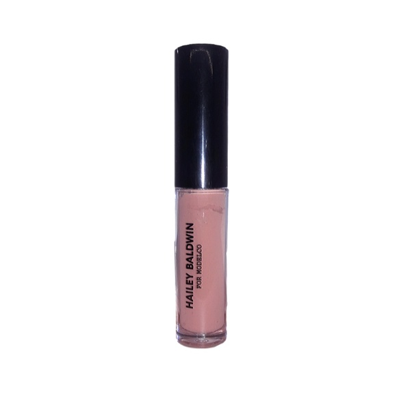 Hailey Baldwin for Modelco Super Lips Lip Lacquer - Picture 1 of 7